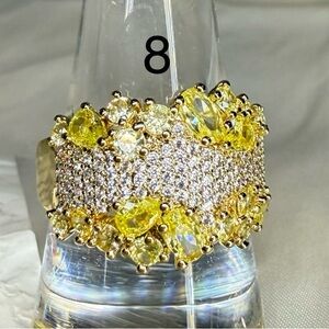 Bomb Party November Citrine on Gold
Size 8